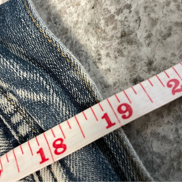 Aritzia Talula Classic Denim Blue Jean Jacket Women’s Small - Picture 13 of 13